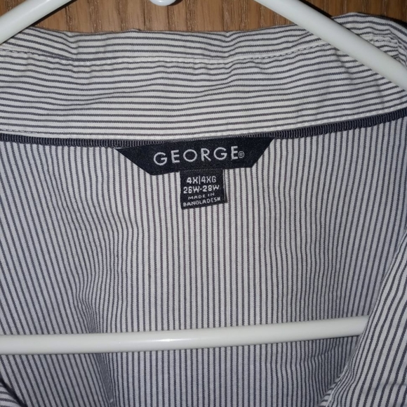 Women's blouse - Picture 3 of 4